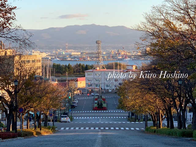 函館元町基坂、タイトル